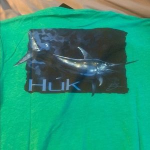 HUK T Shirt
